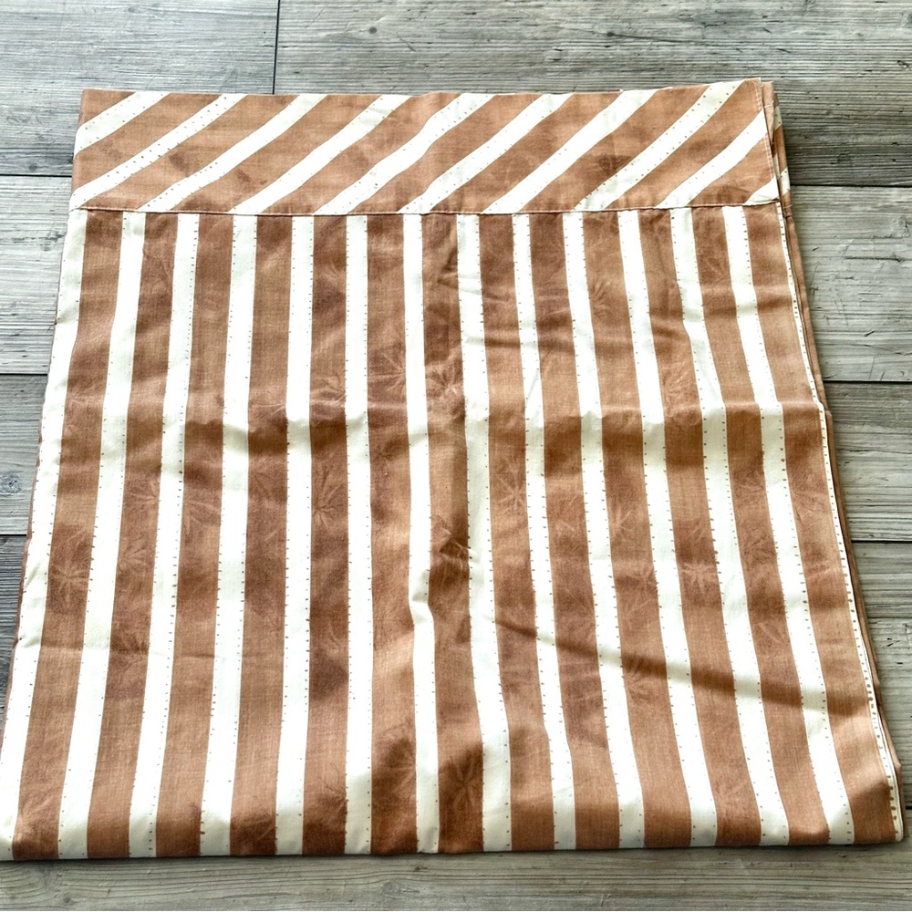 Vintage Utica Full/Double Flat Sheet Tan Stripe